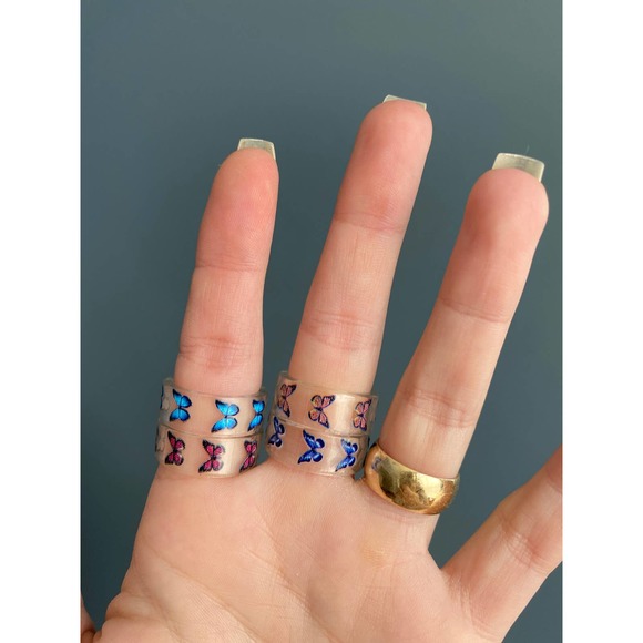 Y2k acrylic chunky butterfly emoji rings - Picture 11 of 12